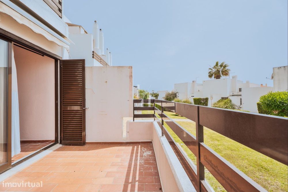 Moradia T2 com jardim em Vilamoura