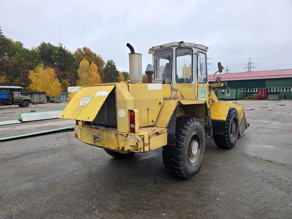 Фронтальний навантажувач LIEBHERR L521