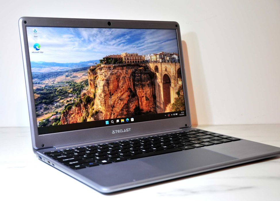 Laptop Teclast 14" Intel 4 rdzenie SSD  Windows 11