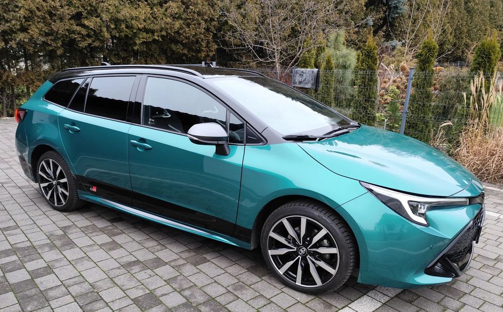 Toyota Corolla Toyota Corolla Touring Sports 2.0Hybrid Dynamic Force 196 KM-GR SPORT