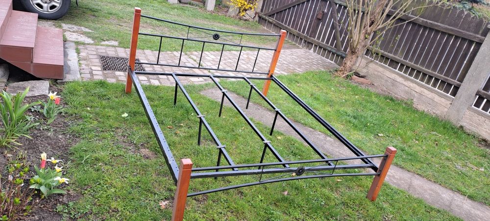 Rama łóżka 180x200