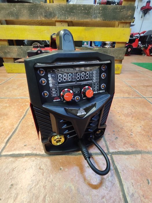 Сварочный полуавтомат Vitals Master MIG-1400S/5кг/газ/Синерг/Гар3/121