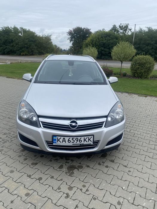 Автомобіль Opel Astra H