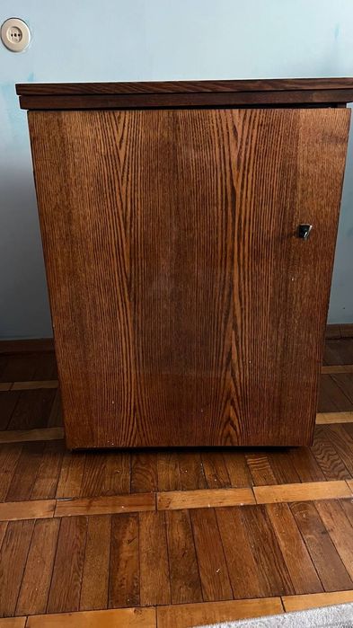 Швейна машинка (ножна)