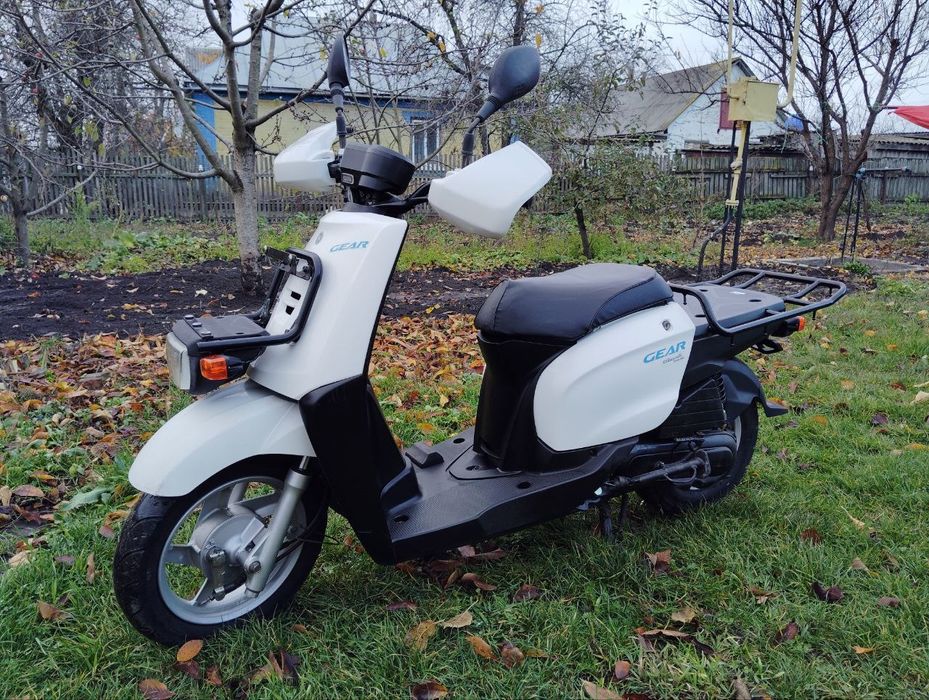 Грузовий скутер Yamaha Gear 4t.Водяний інжектор з контейнера.
