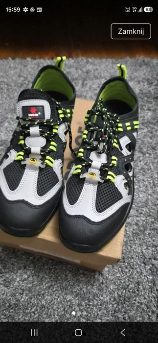Buty  robocze  .