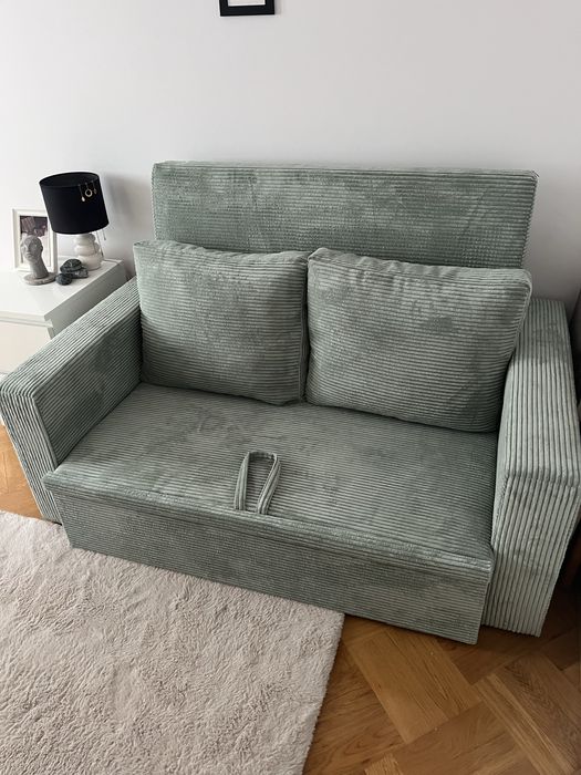 Przepiękna sofa sztruksowa nowa.