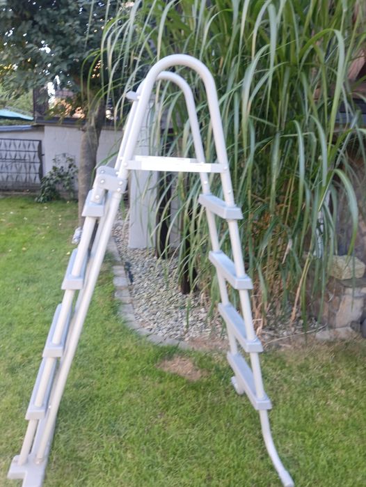 Basen ogrodowy stelarzowy + pompa