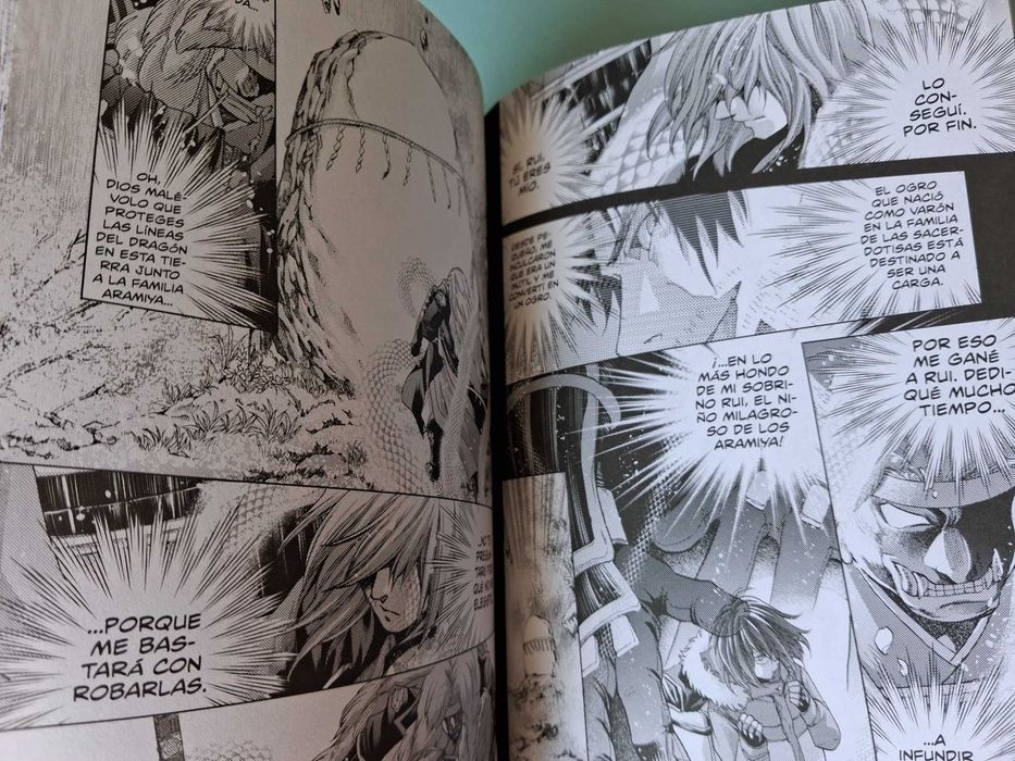 Batman & Liga de la Justicia MANGÁ - Shiori Teshirogi - 792 páginas