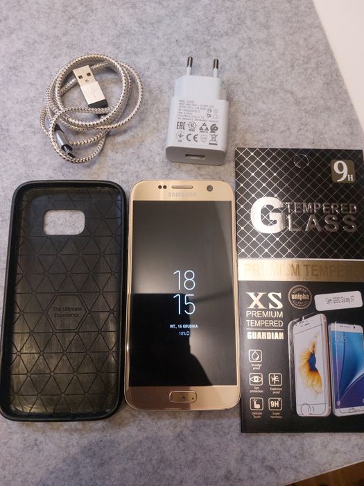 Samsung Galaxy S7 + etui + szkło + ładowarka