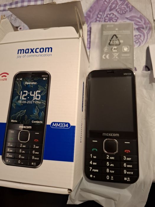 Telefon MAXCOM MM 334