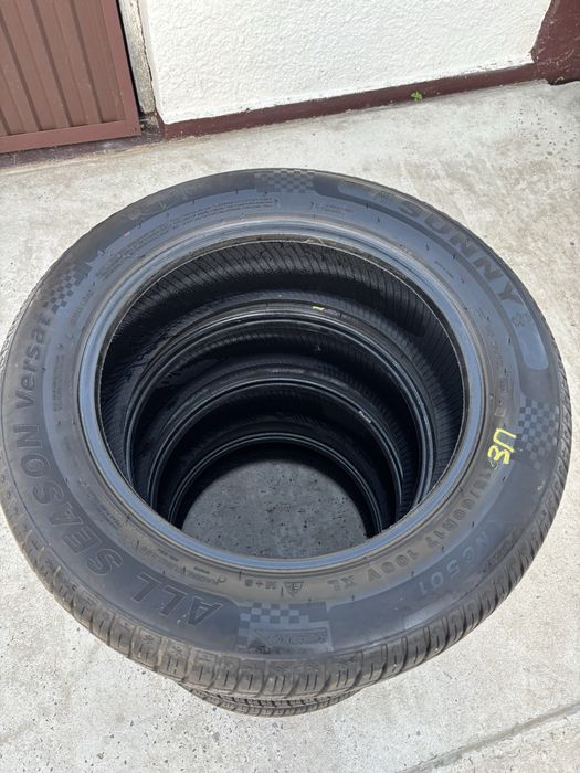 Шини 215 60 R17