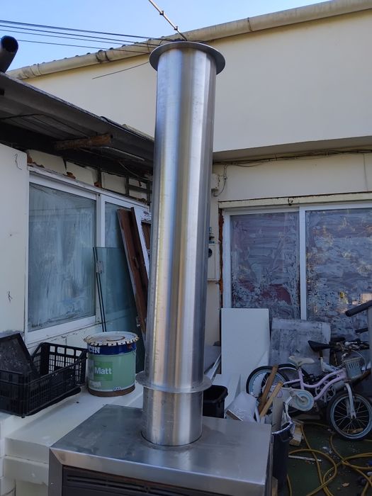 Lareira  forrada  em inox