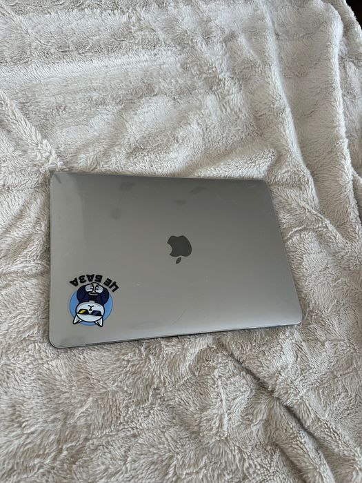 MacBook 2020 M1 8gb 512 ssd