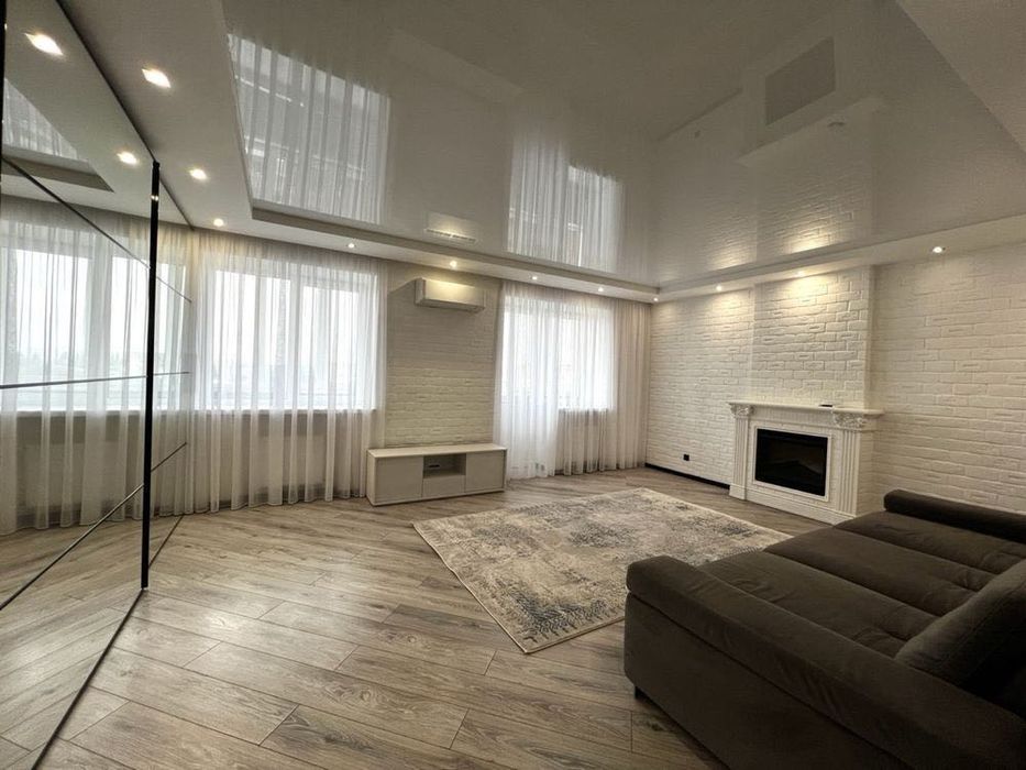 Продаж 3-кімнатної квартири з ремонтом!