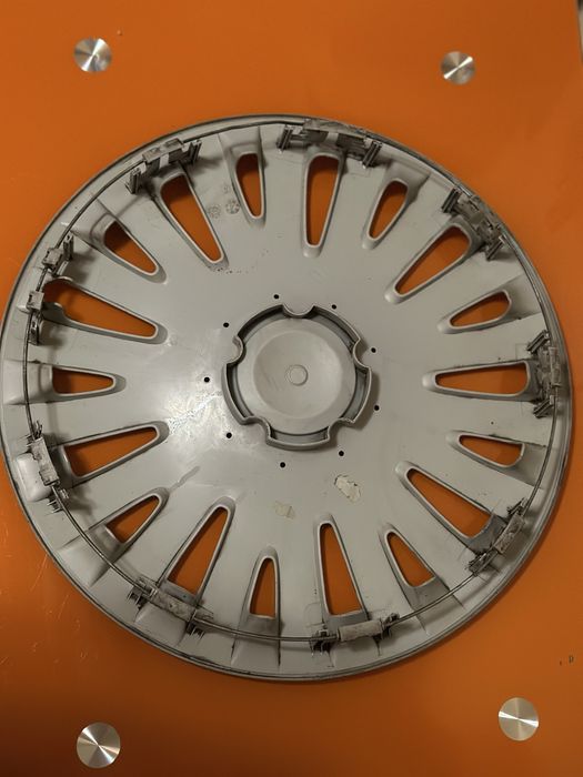 Ковпаки R15 Фольцваген