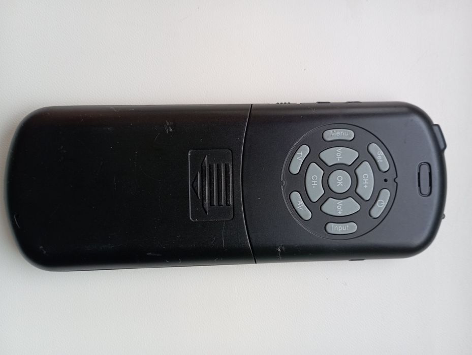 Безпровідна міні-клавіатура з Bluetooth адаптером 2.4,