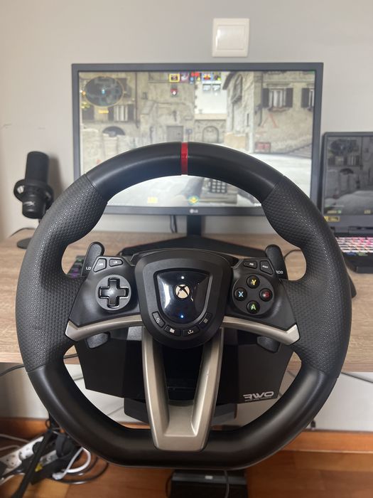 Volante e pedais Master