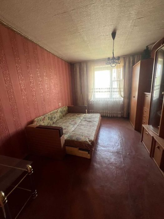 Продам 1 кімнату (блок-секція)