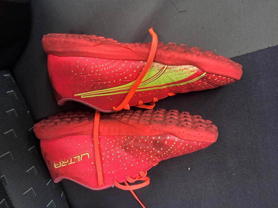 Buty do piłki nożnej dla dzieci Puma Ultra rozmiar 36
