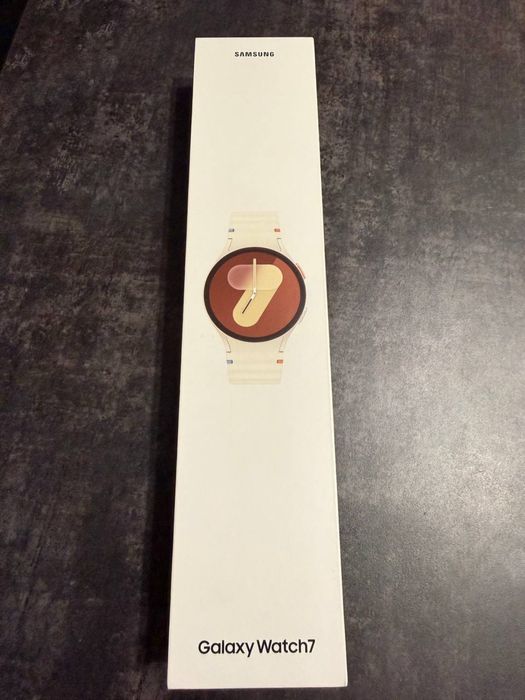 Продам Смарт-годинник Samsung Galaxy Watch 7 40mm Cream