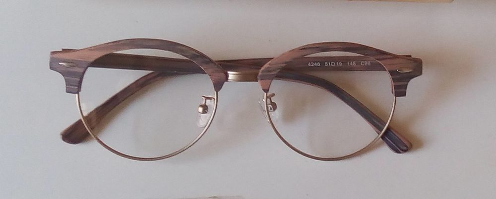 Óculos (armações) - NOVOS!