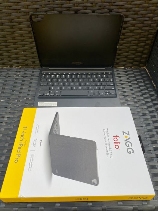 Teclado Ipad Pro 11’’ (2018) e Pro 10’9 (2020) - Wireless folio ZAGG63824717379971121