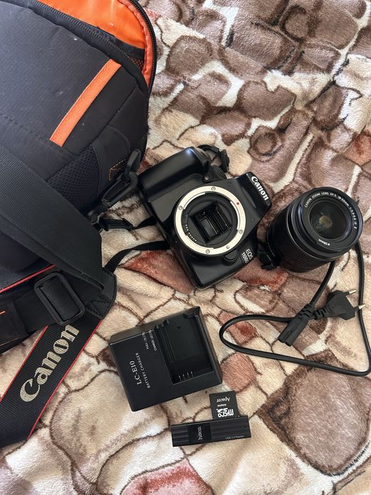 Canon 1100d весь комплект