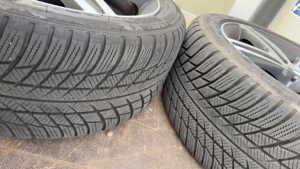 BMW Jantes Originais 17” + Pneus Inverno Bridgestone 225/45 R17