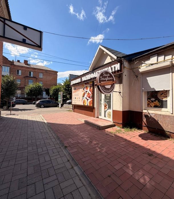 Продається комерційне приміщення