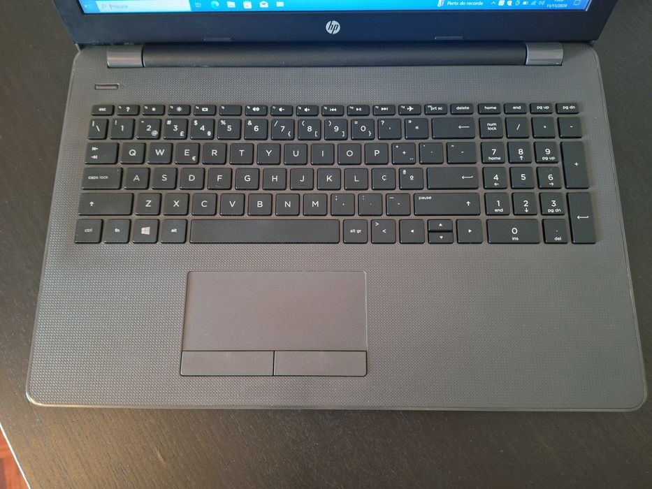 HP 250-G6 CPU i5 3.1Ghz 7ªG C. SSD, desempenho, excelente estado