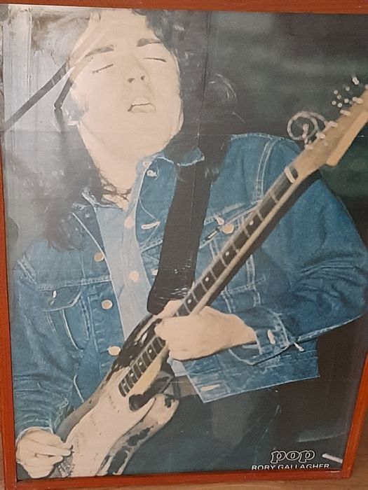 Autocolantes e posteres antigos cantores música anos 70/80 com moldura