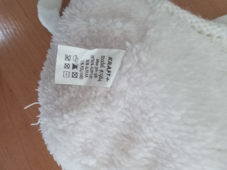 Шапочка для дівчинки