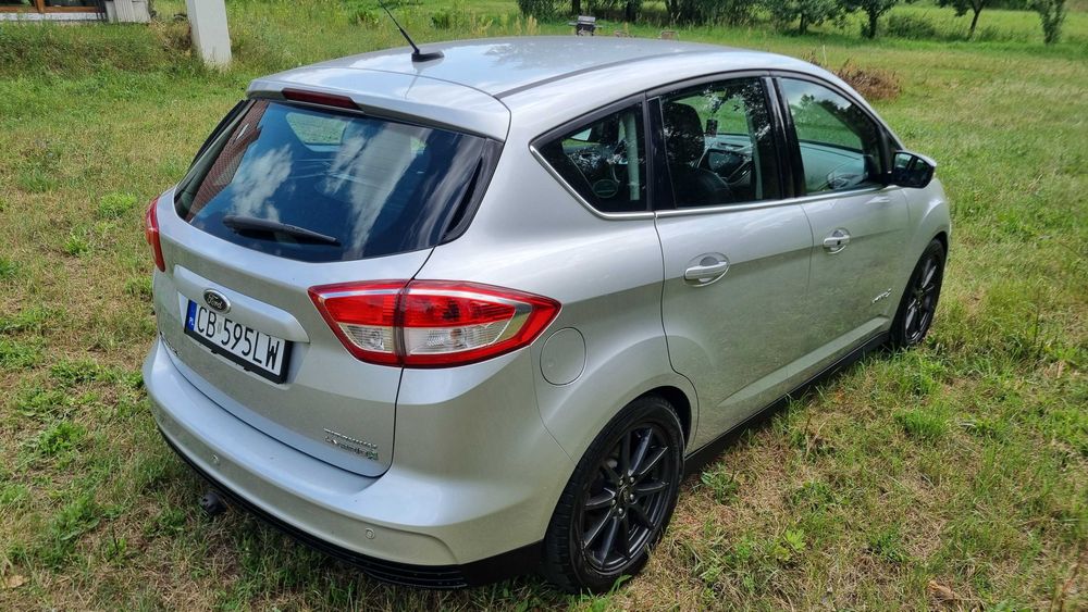 Ford CMAX Hybrid Titanium 2017 benzyna