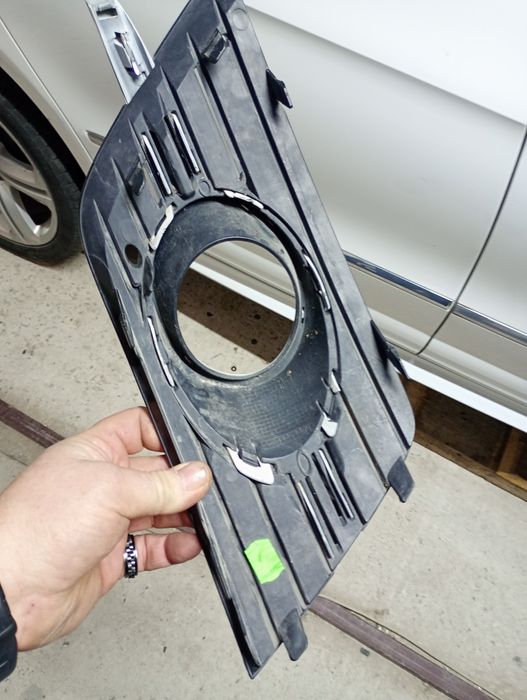 Решітка противотуманки права vw passat cc r- line