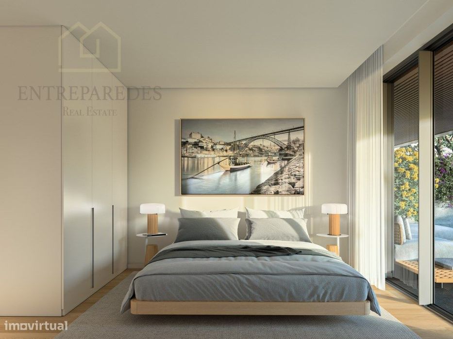 Excelente apartamento T1 com garagem para comprar junto a Marina da...