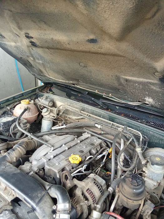 Opel Frontera 2.5tds