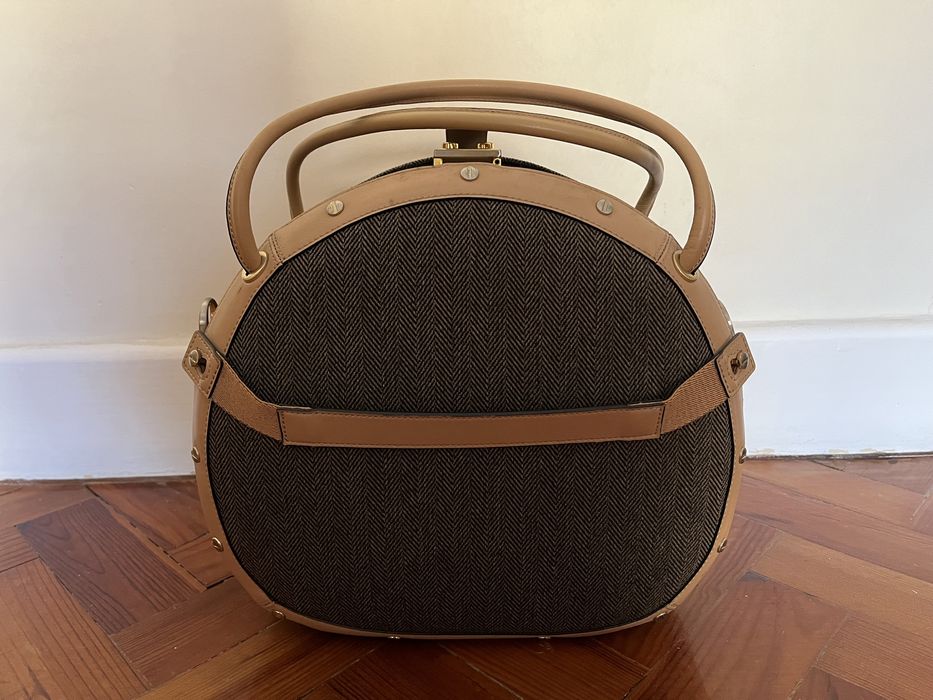 Mala de mão da marca Samsonite