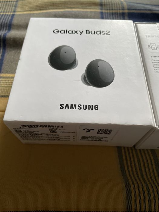 Samsung galaxy buds2