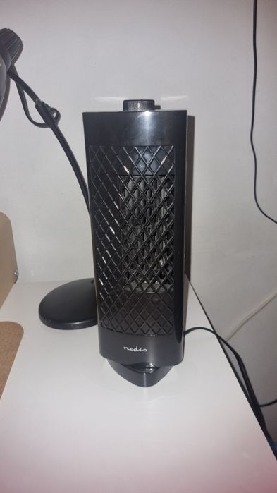 Coluna de ar para secretária