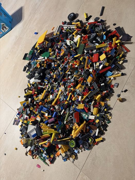 Klocki LEGO mix (inne marki rowniez) 4.8kg z pudelkiem