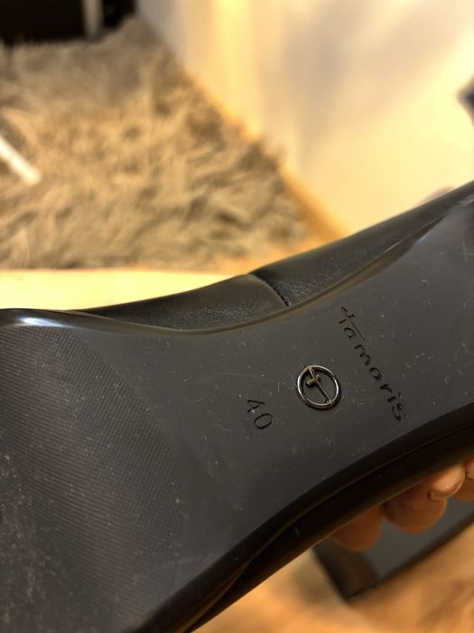 Tamaris szpilki czolenka klasyczne czarne okragle noski wysoki obcas40