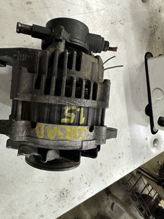 alternador Opel corsa b 1.5 Diesel