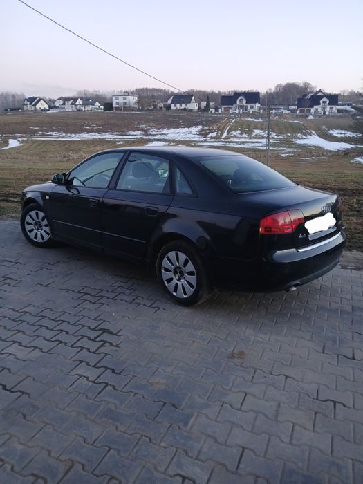 Audi A4 b7 sedan
