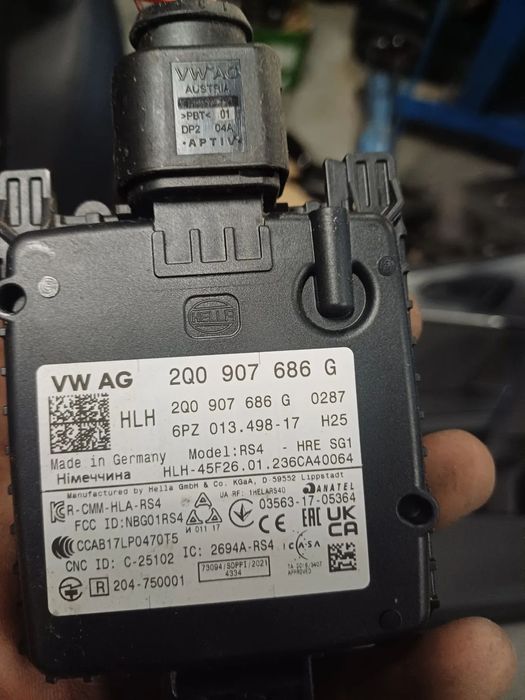 Radar asystent 2q0907686g 2q0907685g Volkswagen Audi Seat skoda  ACC distronic modul