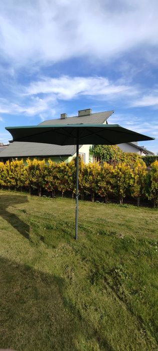 Parasol ogrodowy z korbką, rozpiętość 3m