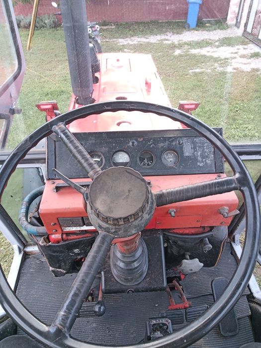 Трактор ЮМЗ-6АКЛ