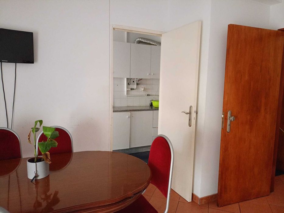 Apartamento T3 mobilado - Agosto - Portalegre - Assentos