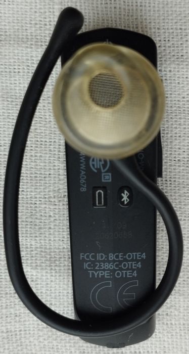 Блютуз Jabra, модель BT2080.