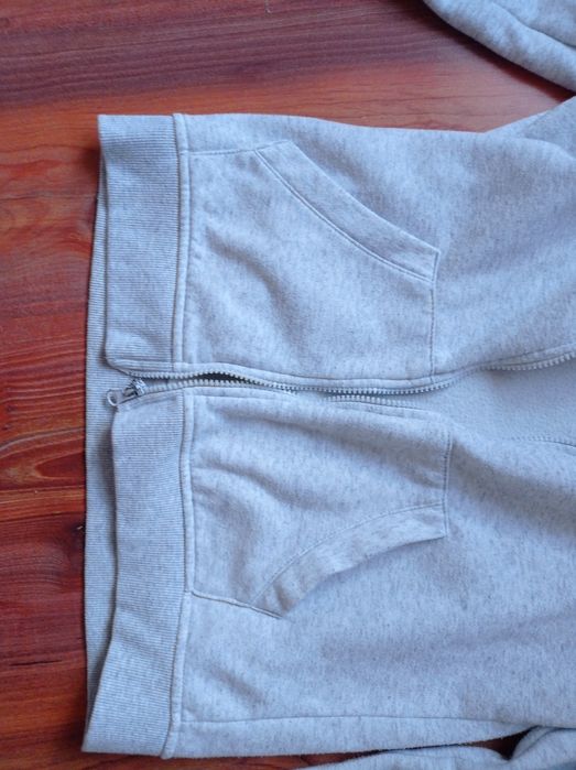 Szara bluza dresowa s